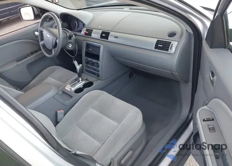 2005 Ford Five Hundred Se from USA, damaged, VIN 1FAHP23125G157063